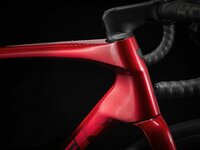 Trek Domane SLR 7 62 Metallic Red Smoke to Red Carbon S